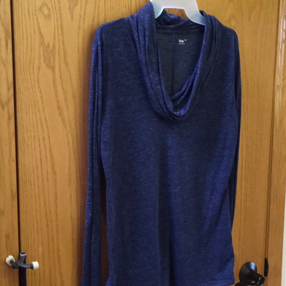 Gap Long Sleeved Cowlneck Top
